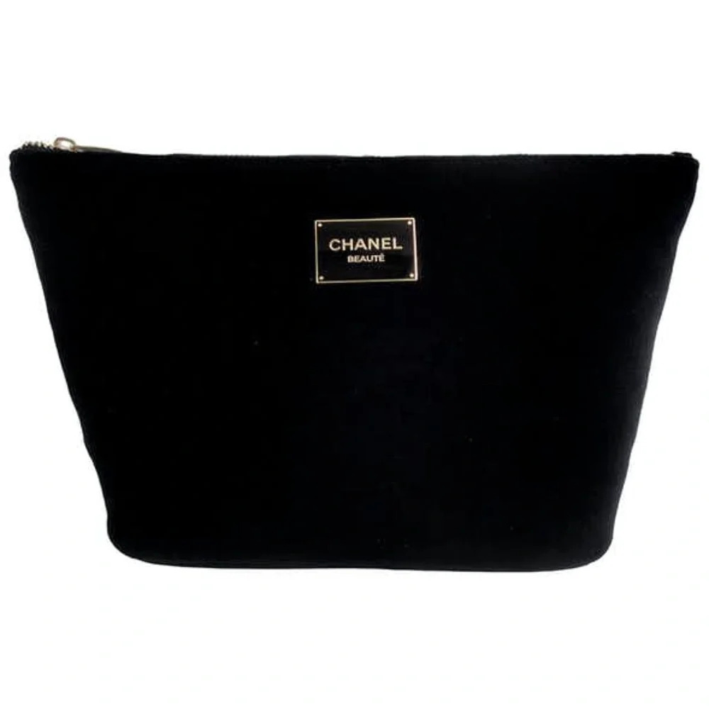 NEW* Chanel Velvet Vanity Case